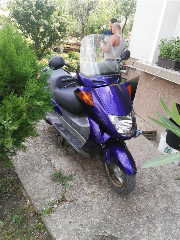 Scuter-250cc