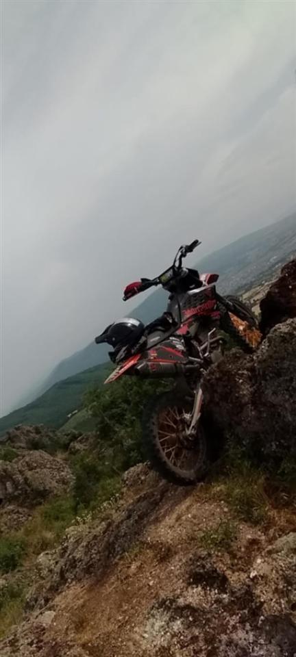 043576791