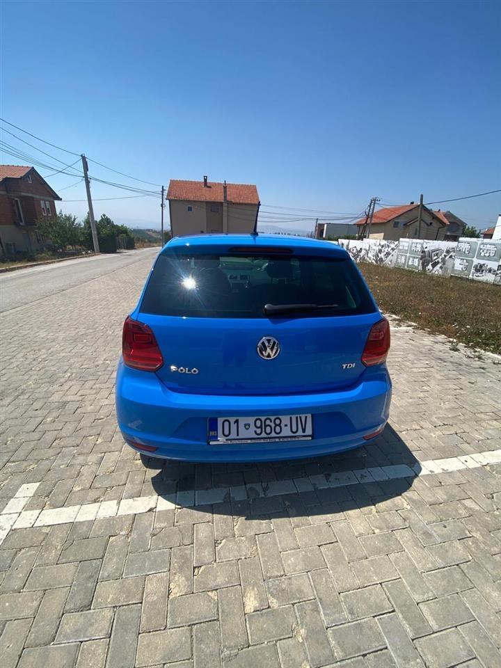 Shitet-Polo-V-Comfortline