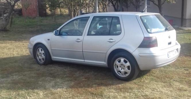 Golf 4