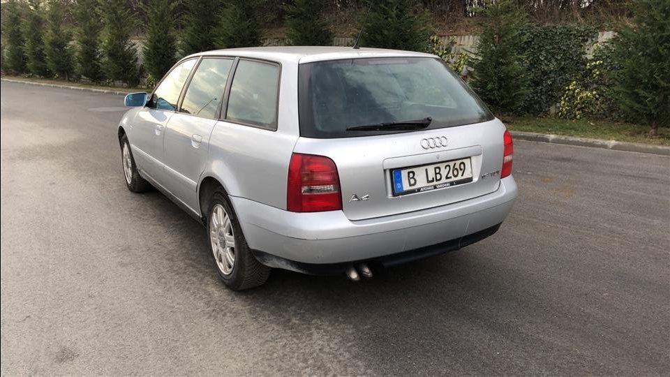 Audi-A4