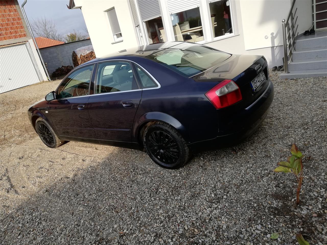 Audi-A4