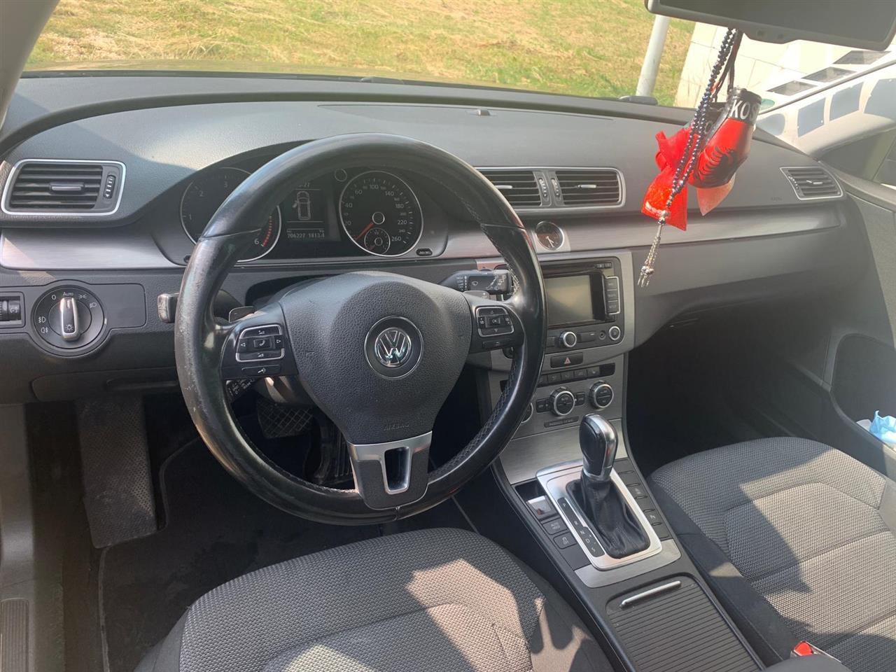 Shes-Passat-B7