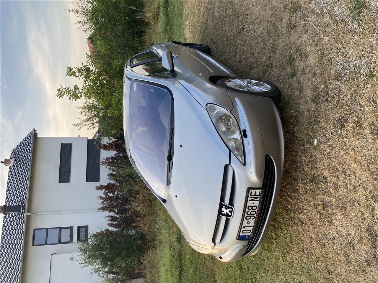 Peugot-307