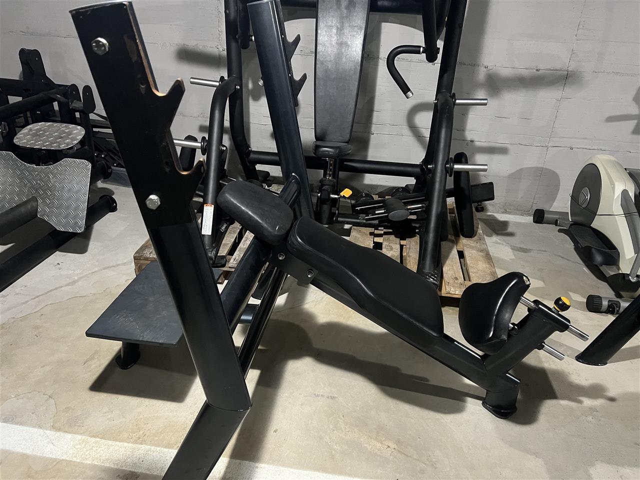 Bench-