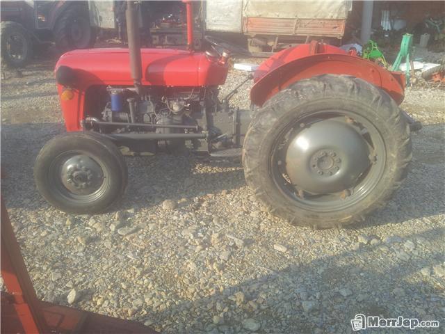 Traktor-imt-533