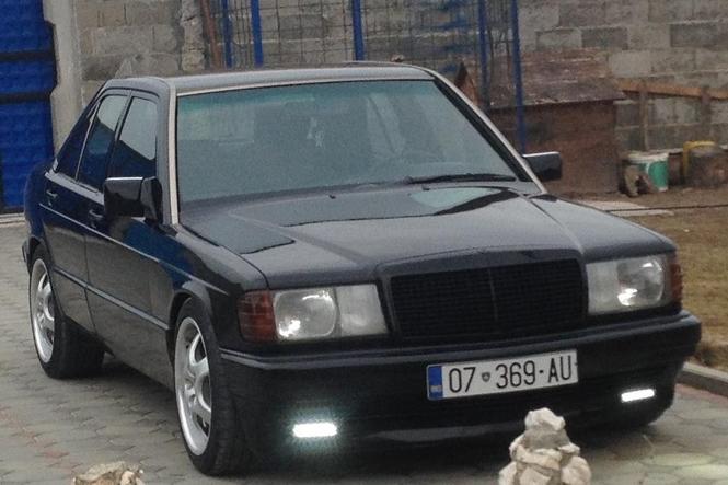 Mercedes 190 D