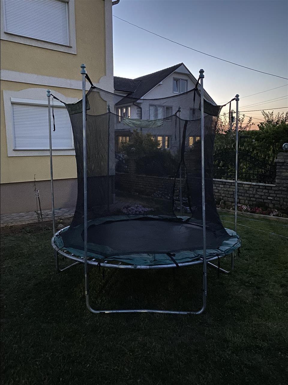 Trampolina