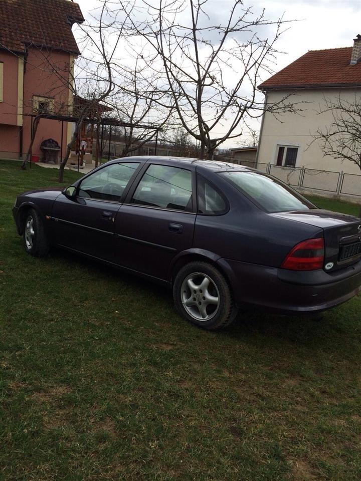 Opel-Vectra