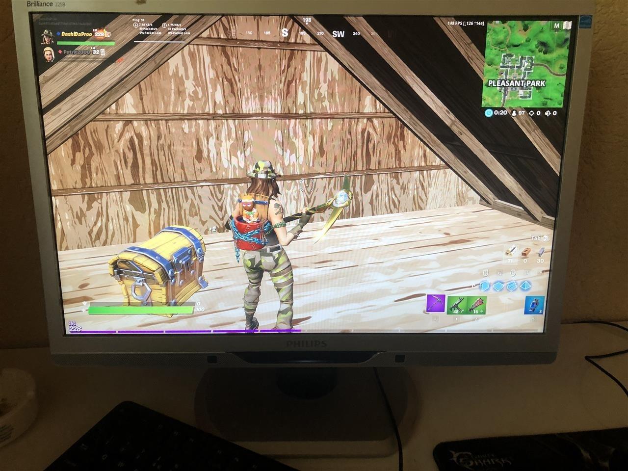 Monitor-24inch