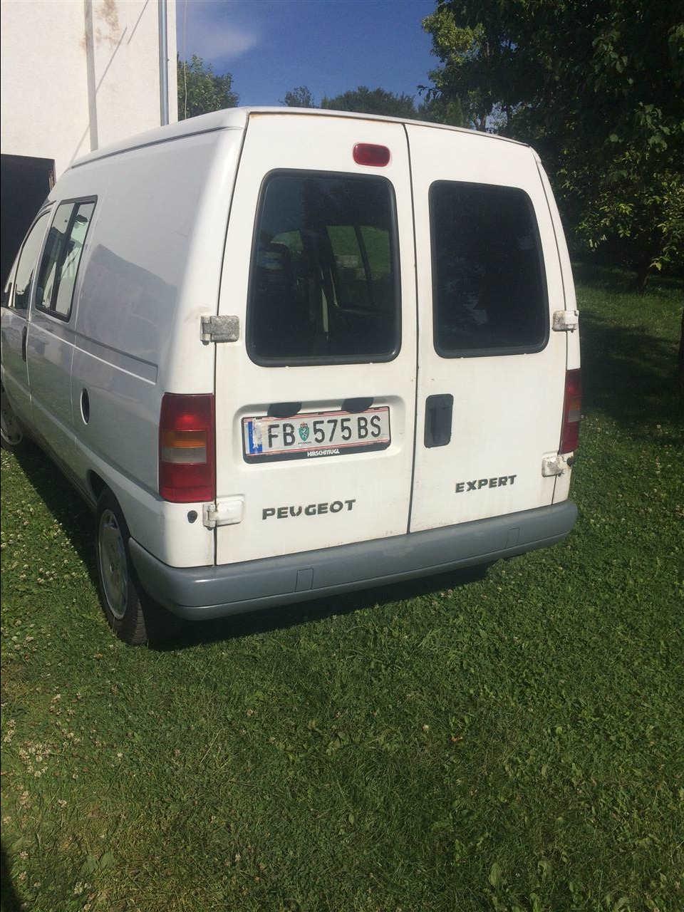 Peugeot-Expert-