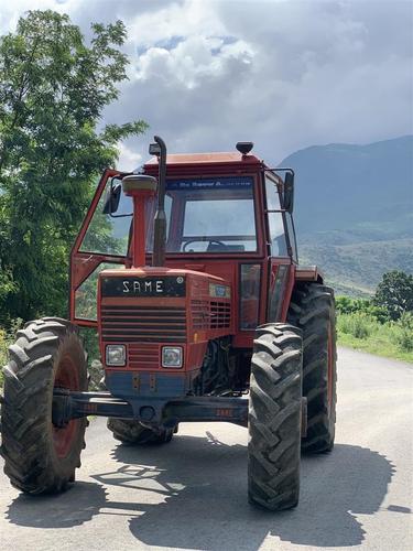 Traktor SAME