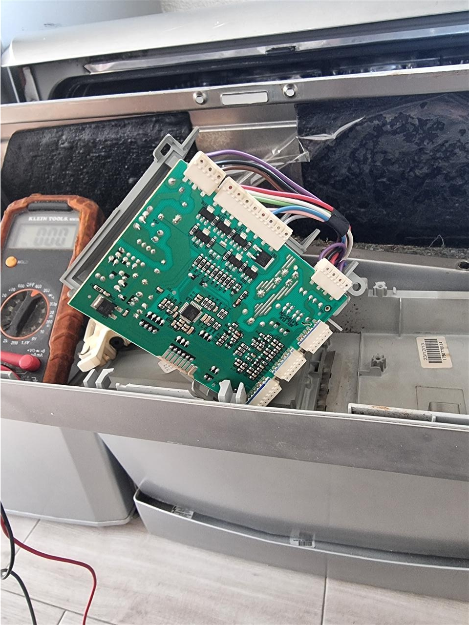ELEKTRO-SERVIS-044-308-645