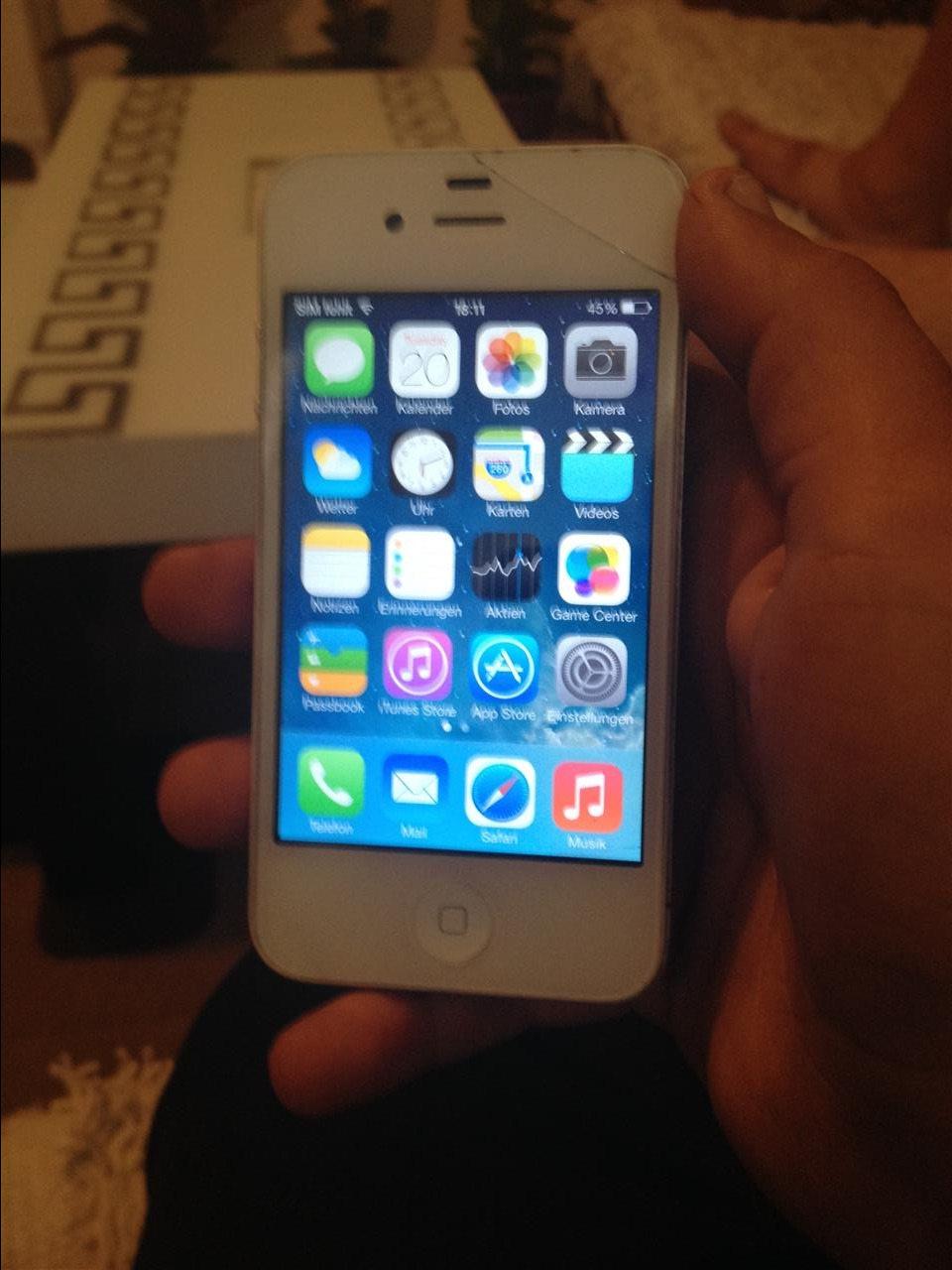 iPhone-4