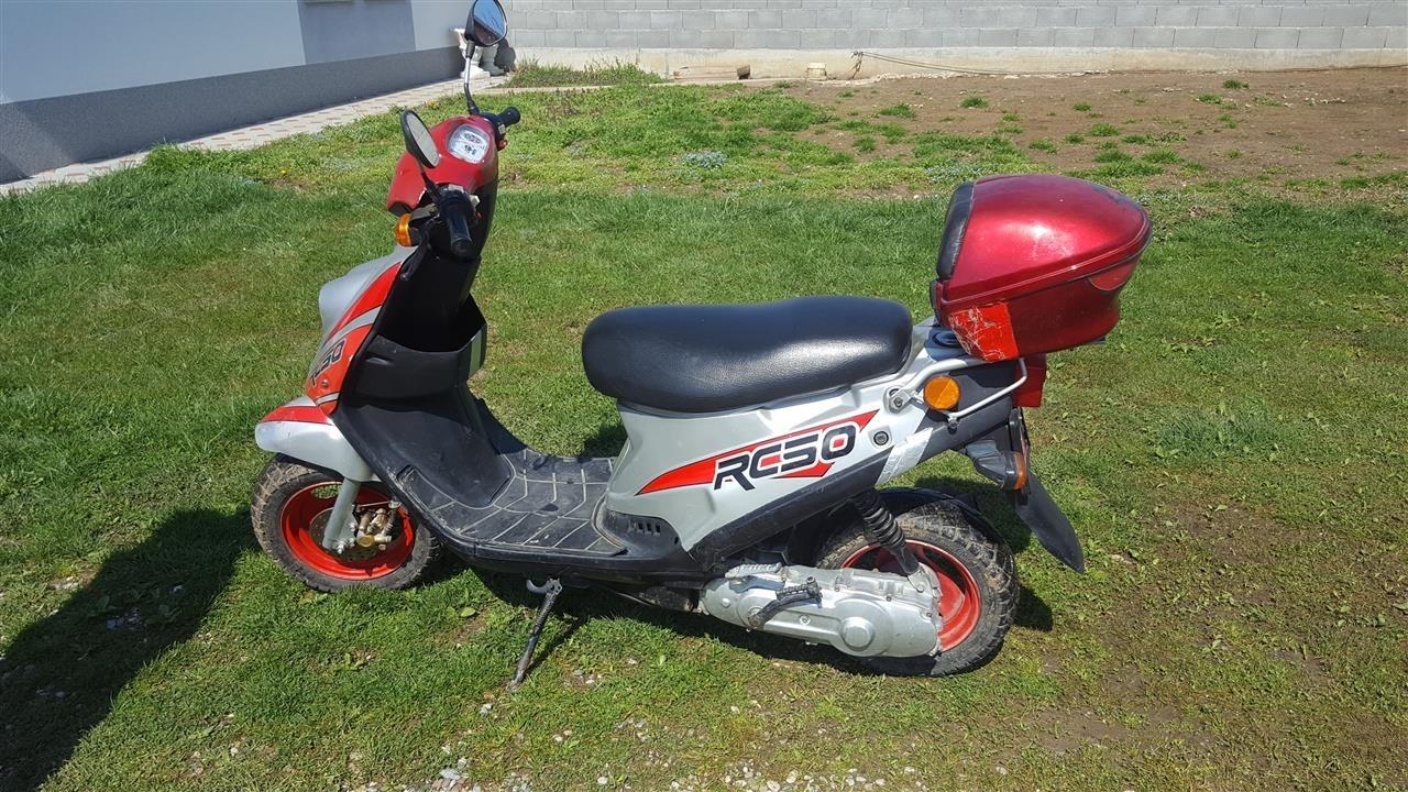 044127578
