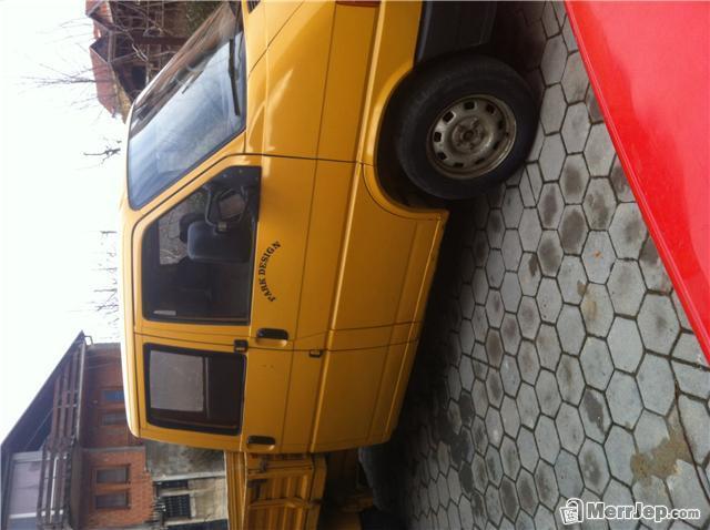 VW-Transporter-2-4-D