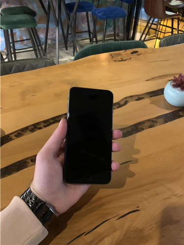 Iphone 8 Plus CE