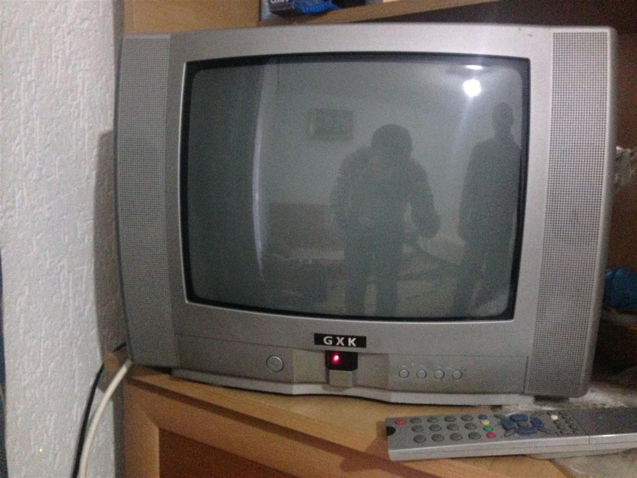 shes-televior-lir-e-mir