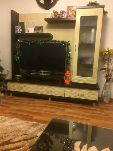 Komode per televizor