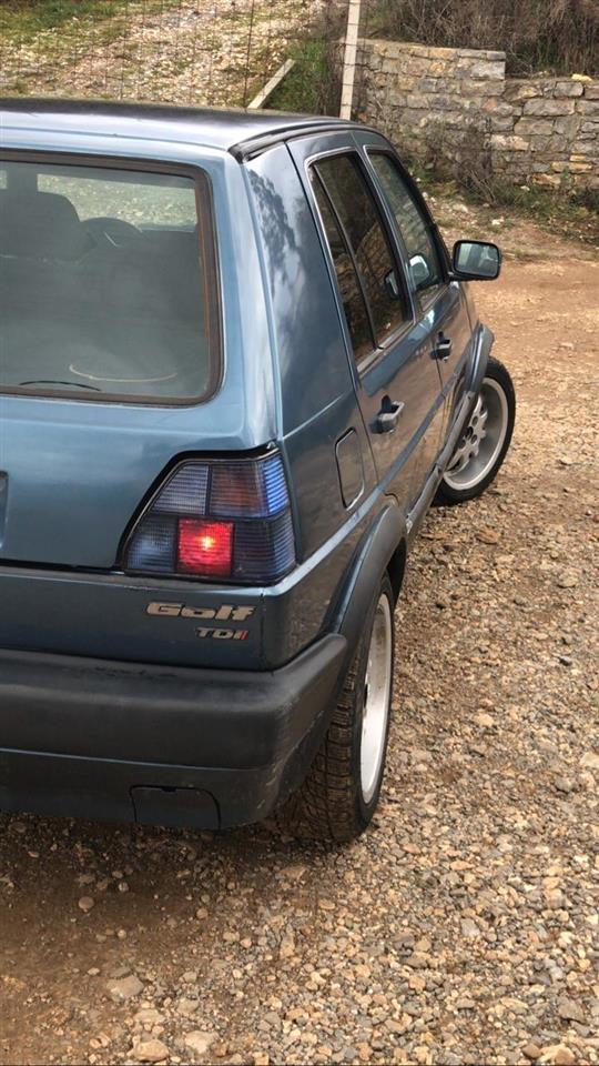 VW-Golf-2