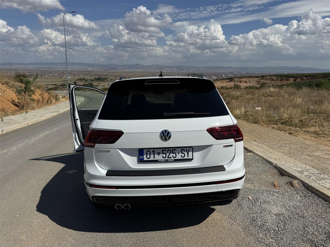 Shitet-tiguan-r-line
