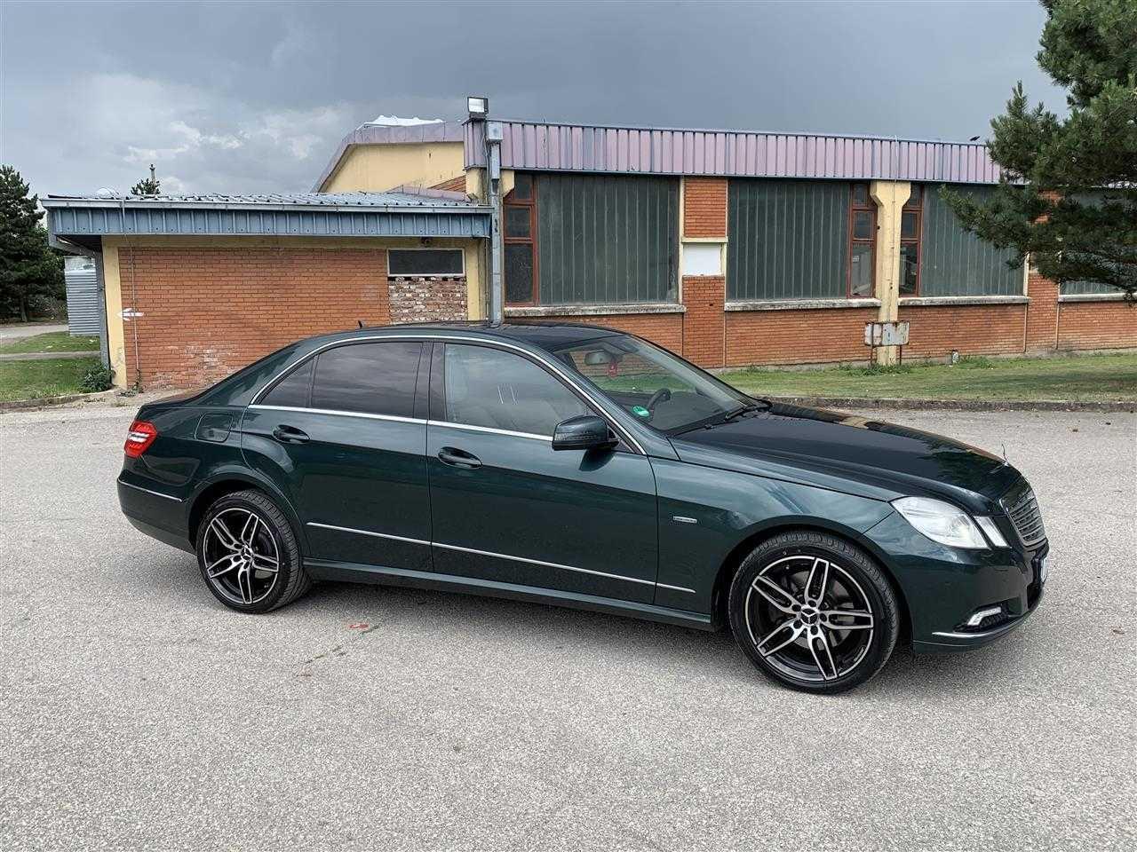 Mercedes-E350-