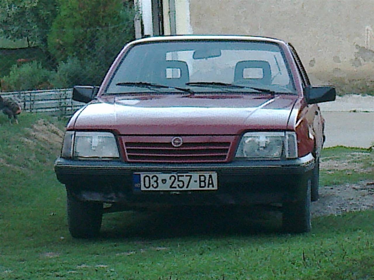 Opel-Ascona--87-