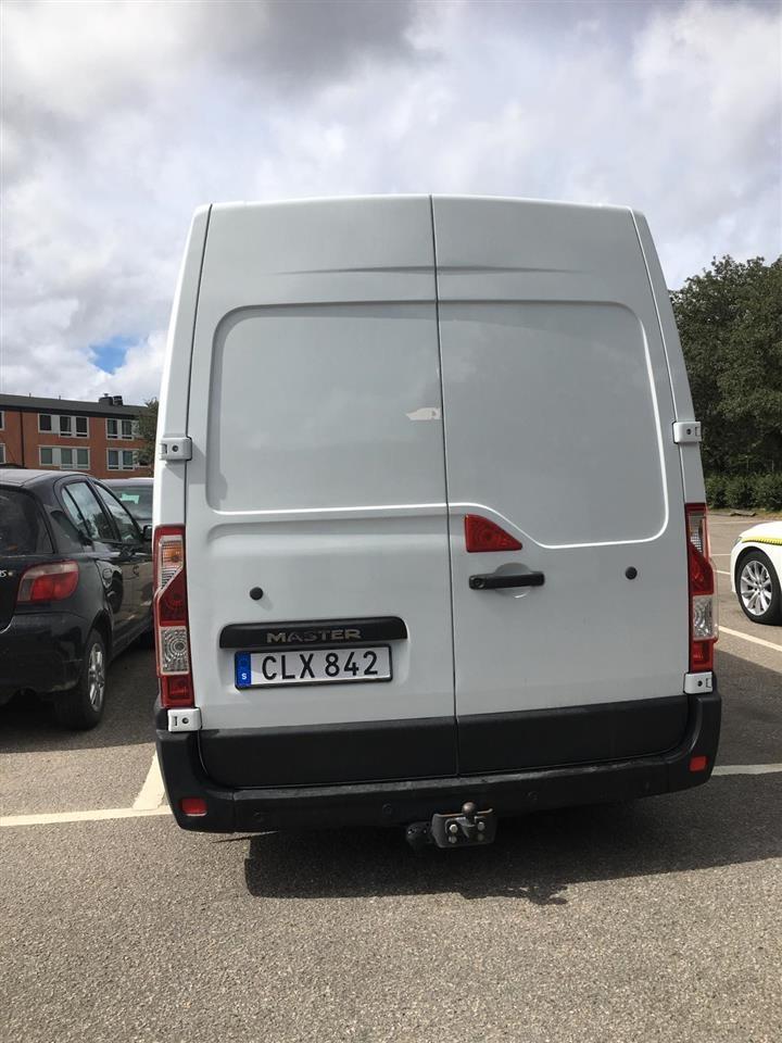 Renault-master-