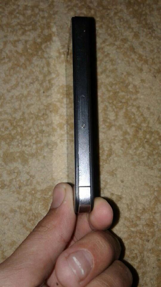 IPHONE-4-