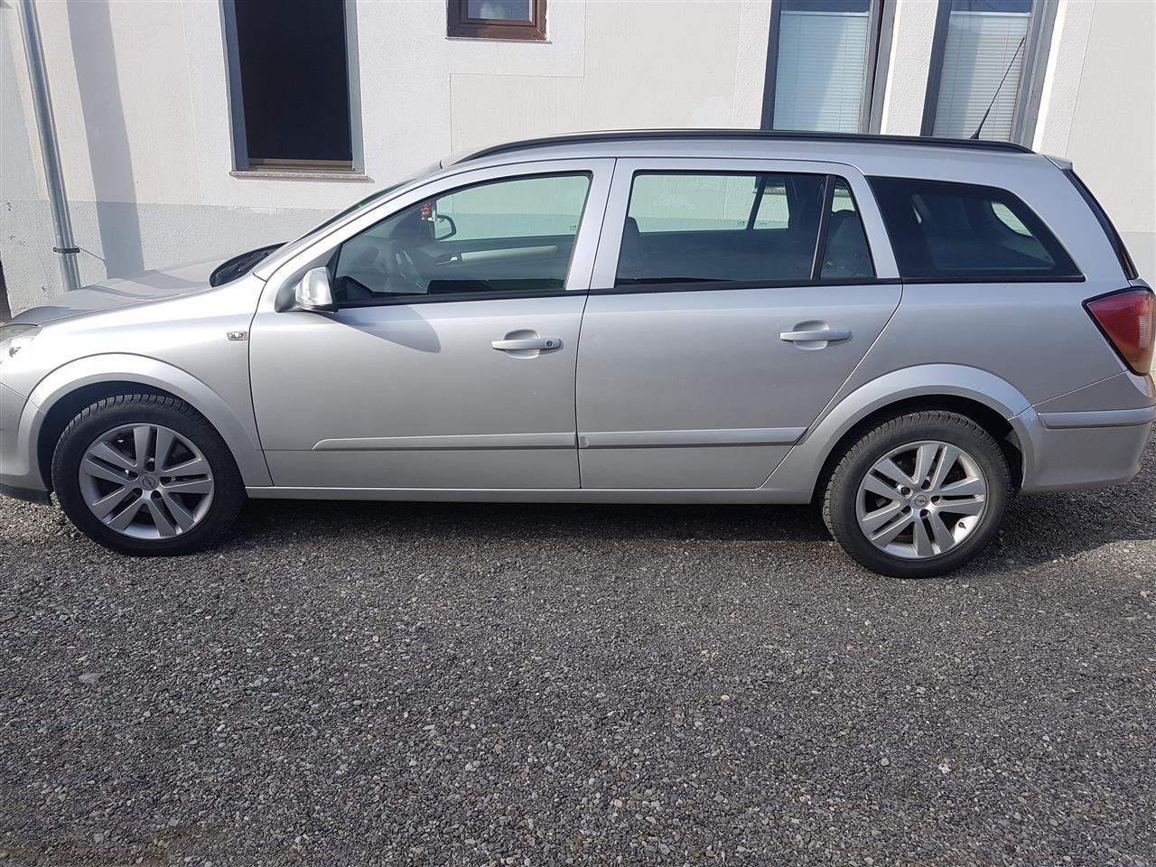 -opel-Astra-