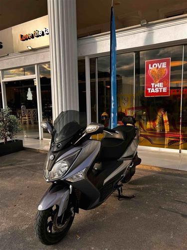 SYM GTS 125i
