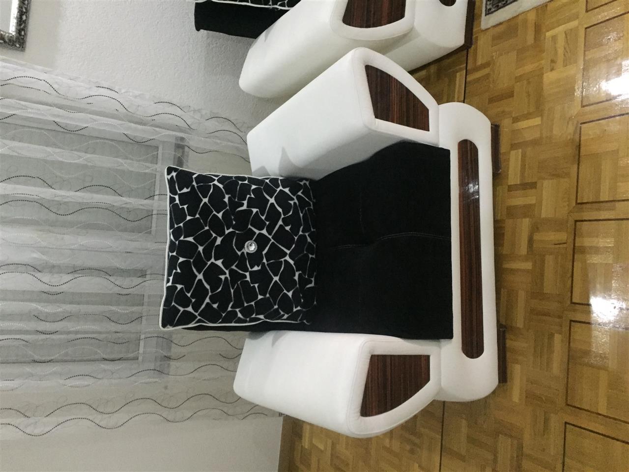 Shiten-mobilete-e-sallonit-