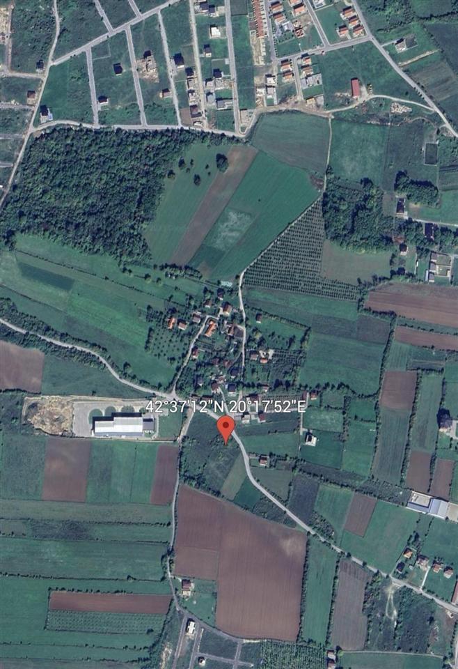 Shitet-parcela-me-sipërfaqe-50-ari-në-Zagerrm--Pejë