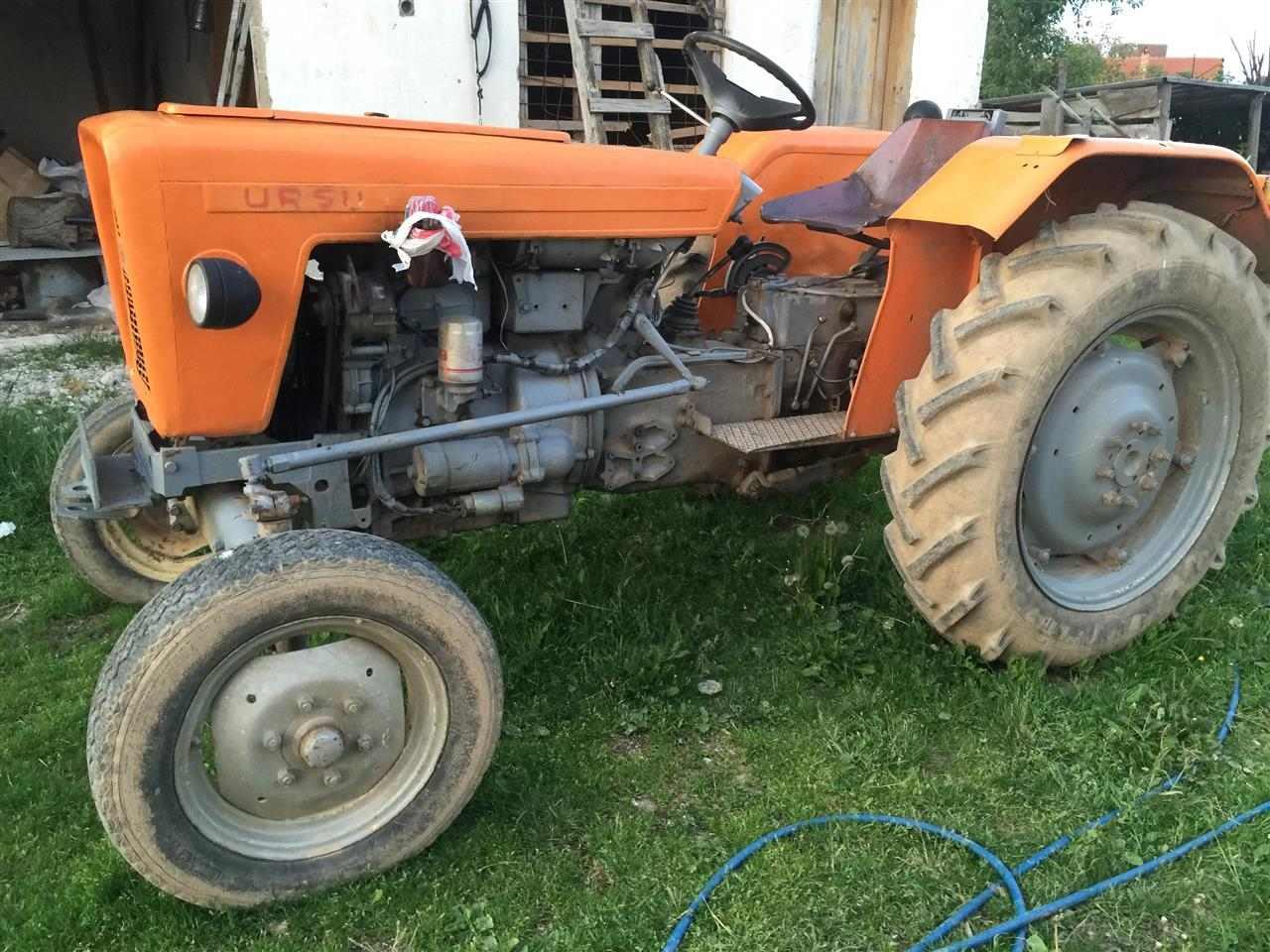 Traktor