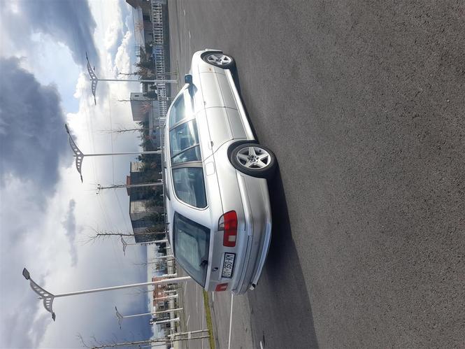 Shitet Bmw