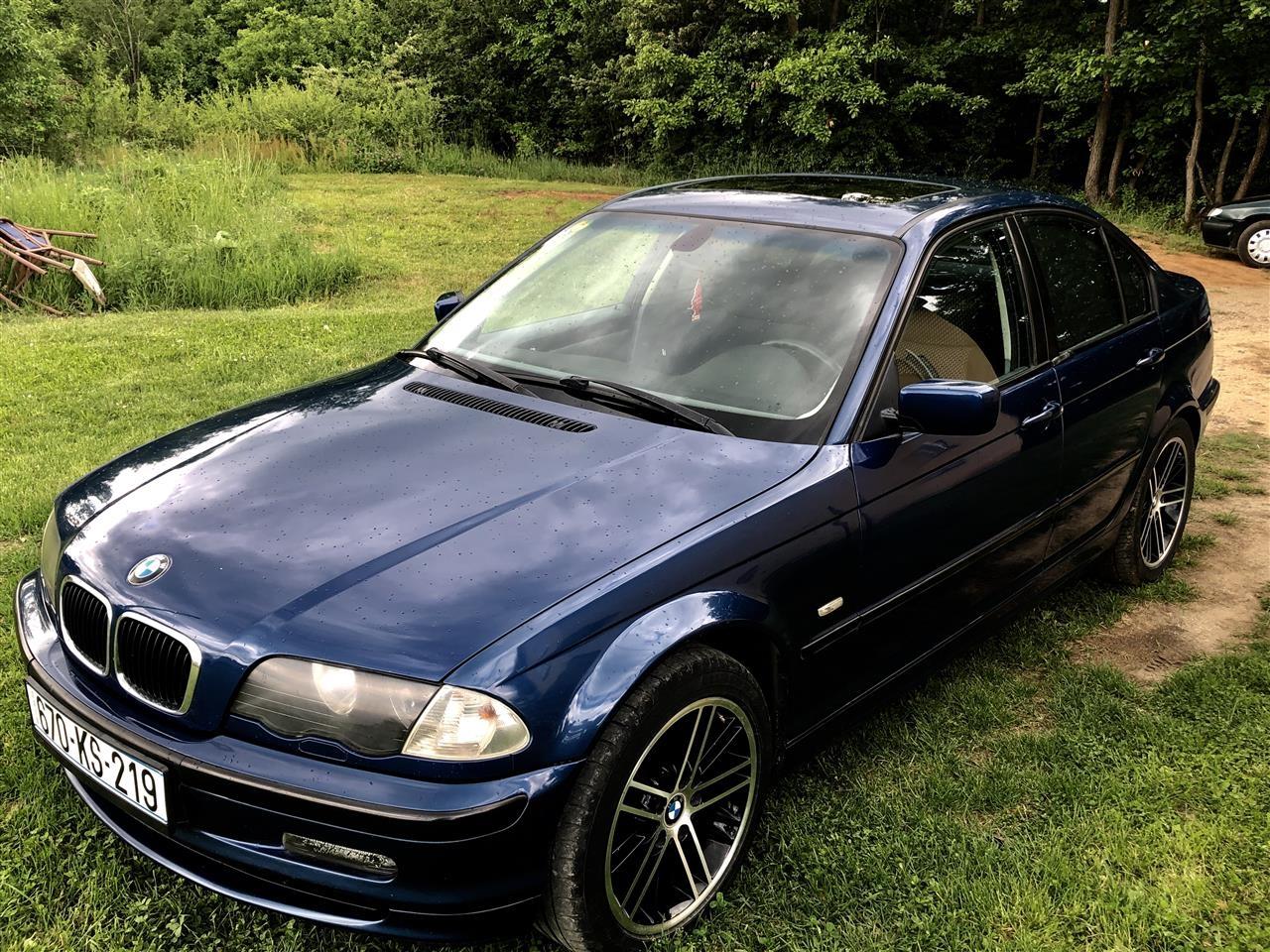 bmw-320-