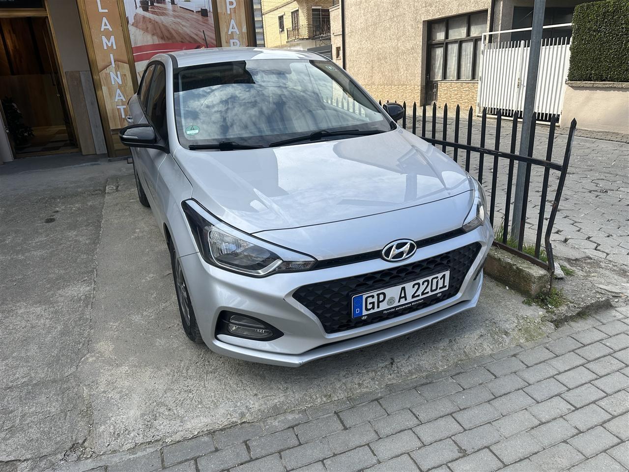 I20