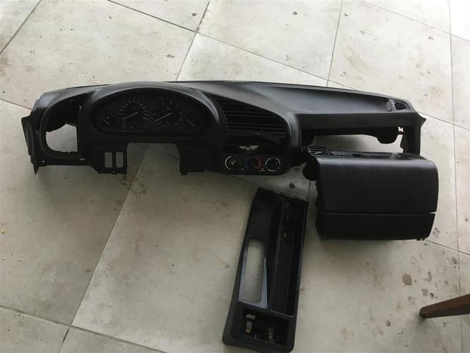 Shitet Maska per E36
