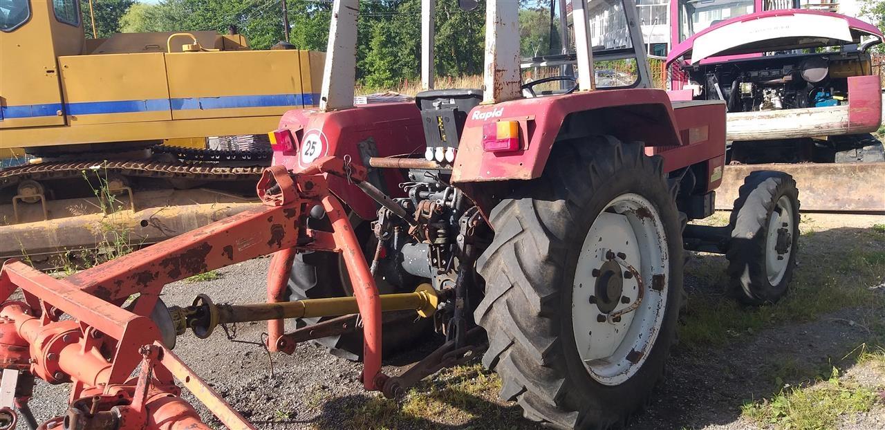 Traktor-545