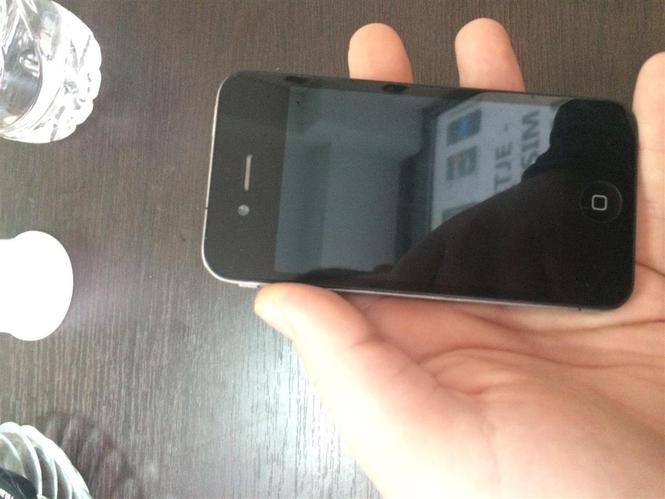 Iphone 4 black 