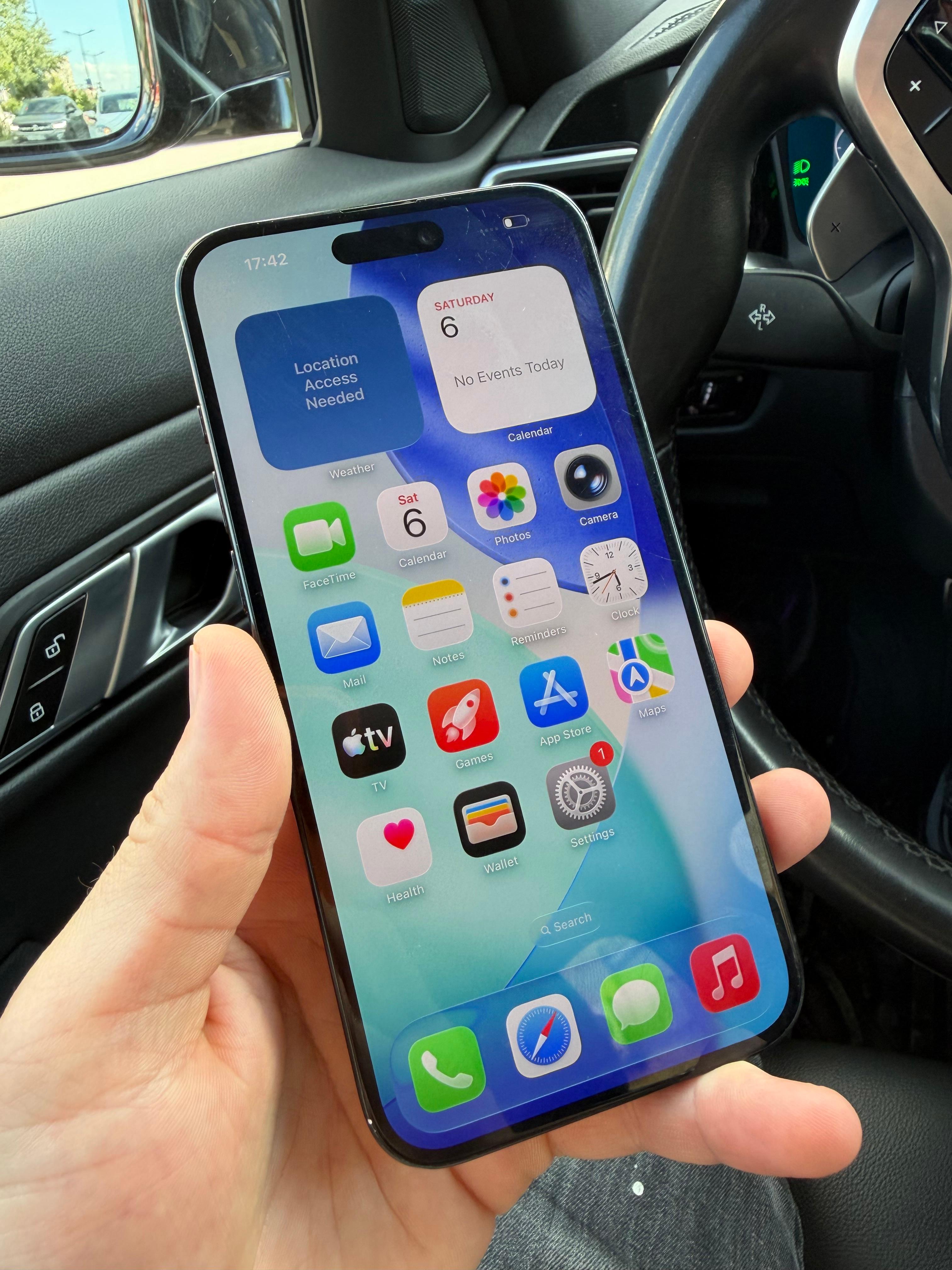 iphone-16-Plus-CE
