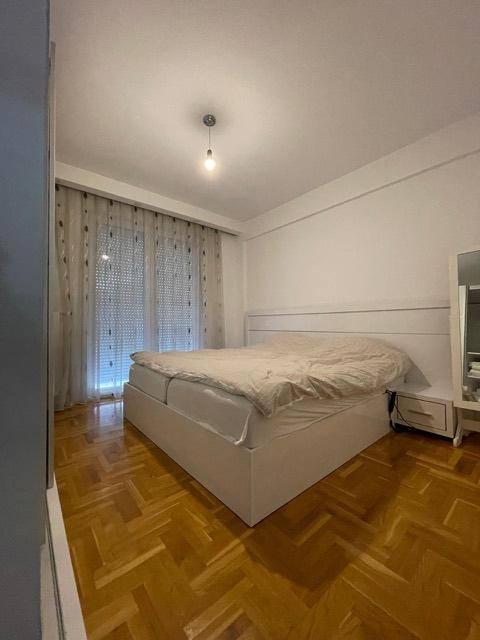 Shitet-banesa-në-lagjen-Puhovc---Pejë