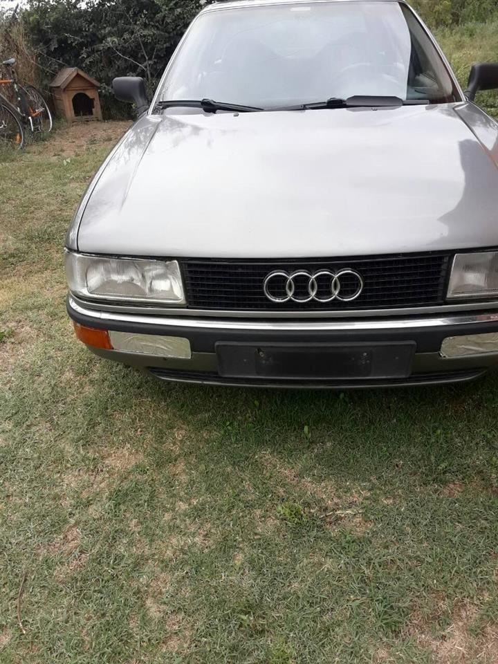 Audi-90