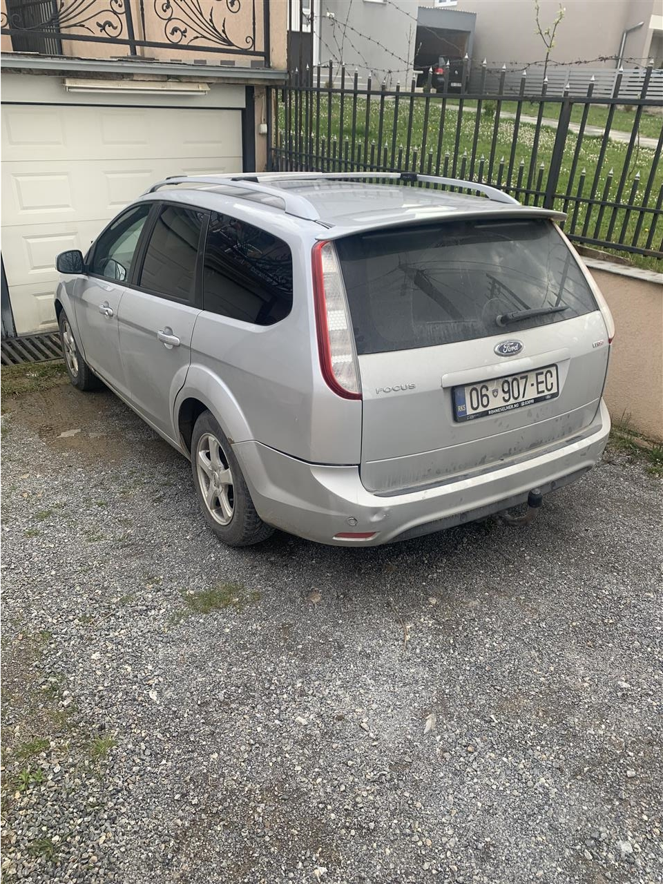 Shitet-Ford-focus