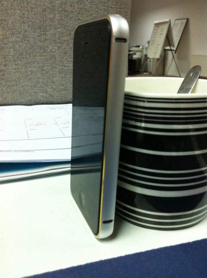 iPhone-4S---4