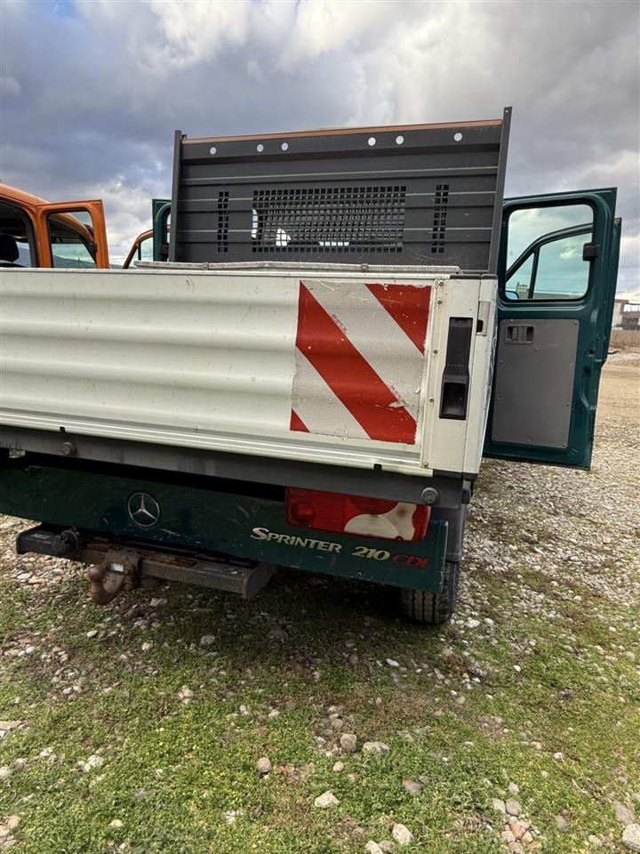 Mercedes-Sprinter