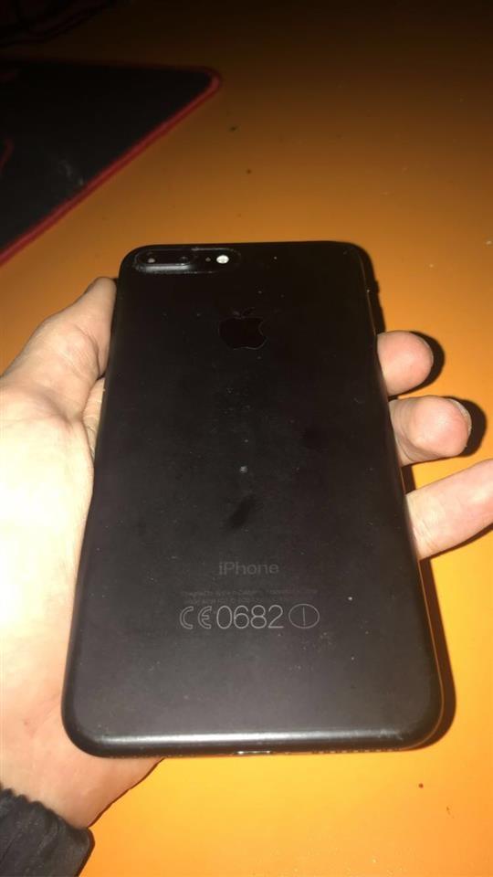 Shes-iPhone-7-PLUS-