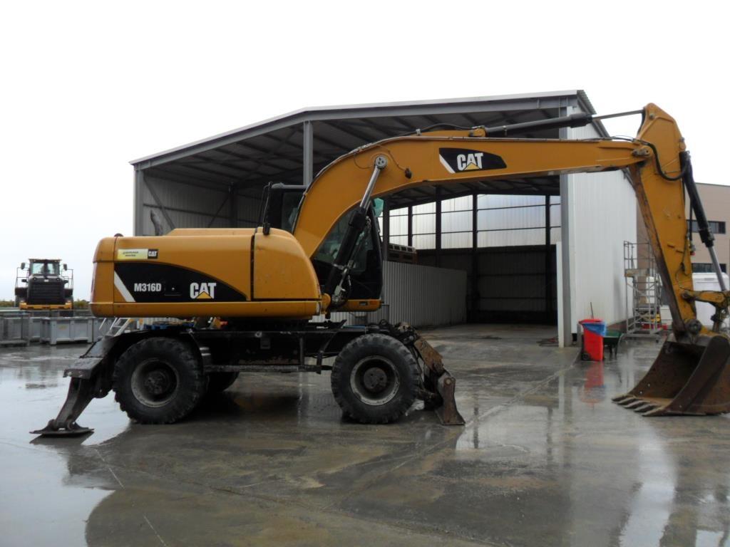 Cat-m316d