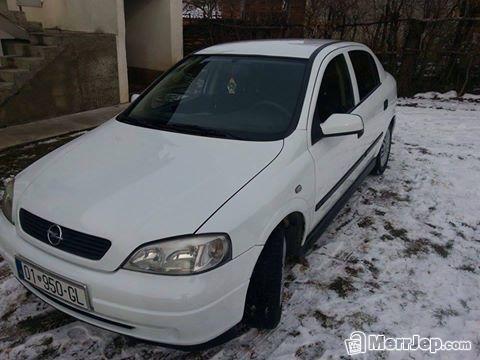 Opel-Astra--99