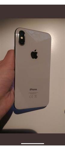 Shes iphon x 